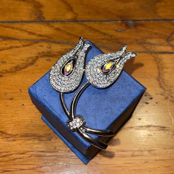 ALFRED SUNG Ornate Rhinestone Brooch BLING ☀️ - Picture 2 of 16